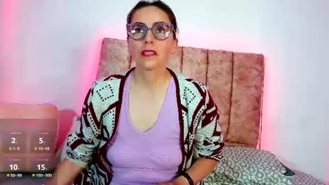 Ava  online show from September 9, 9:27 pm