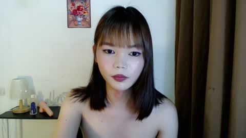 Vye online show from August 12, 2:52 pm