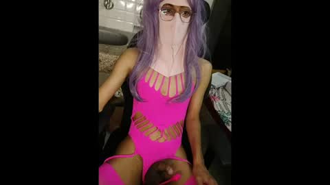 Badgirl trans69 online show from July 30, 10:38 pm