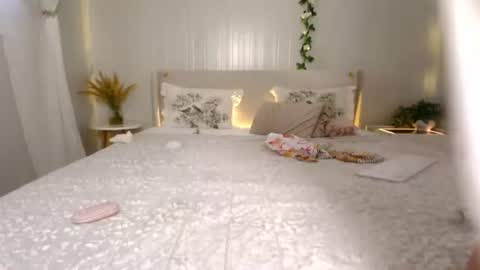 Pamela  online show from August 10, 9:11 am