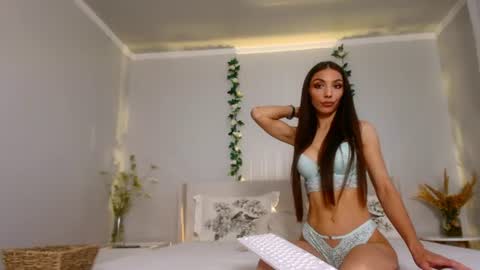 avaaaddamss online show from August 14, 5:11 am