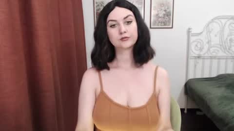 avaedden online show from July 30, 12:45 pm