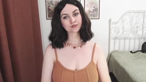 avaedden online show from August 11, 7:27 pm