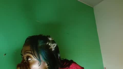 avaleri cherry online show from August 9, 4:46 am