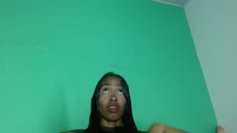 avaleri cherry online show from August 12, 3:20 am