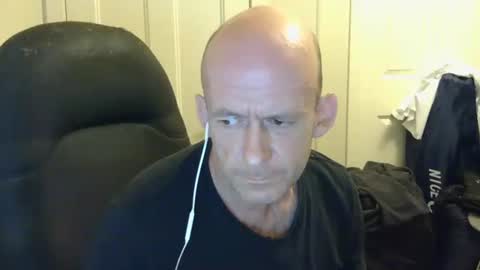 averagejerkoff online show from August 3, 5:25 am