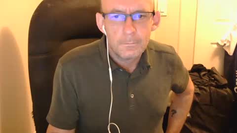 averagejerkoff online show from August 4, 3:09 pm