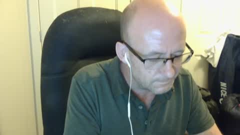 averagejerkoff online show from August 5, 5:49 am