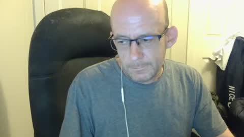 averagejerkoff online show from August 5, 2:48 pm