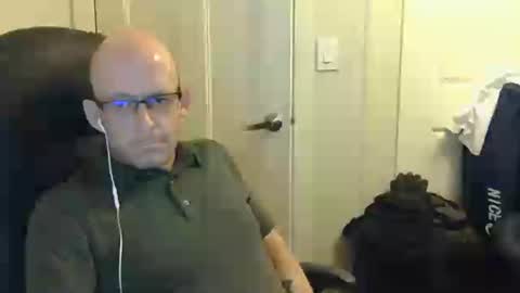 averagejerkoff online show from August 5, 7:01 pm