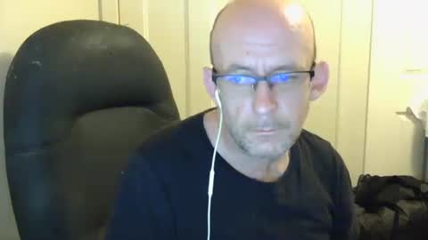 averagejerkoff online show from August 13, 4:43 pm