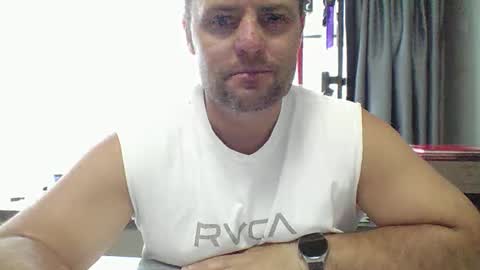 averagejoe2025 online show from May 29, 2:36 am
