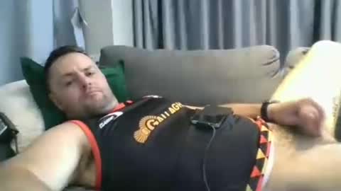 averagejoe2025 online show from June 12, 1:01 am