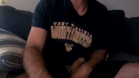 averagejoeee1 online show from August 13, 10:40 am