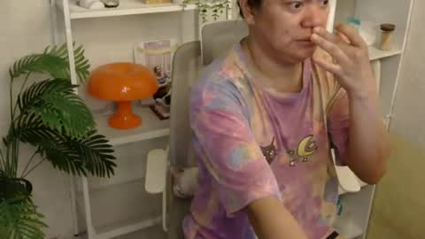 JULIE online show from August 1, 4:51 am