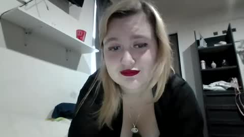 Avery Doll online show from June 24, 12:01 am