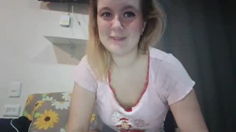 Avery Doll online show from July 22, 4:37 am