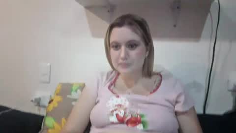 Avery Doll online show from July 22, 5:43 am