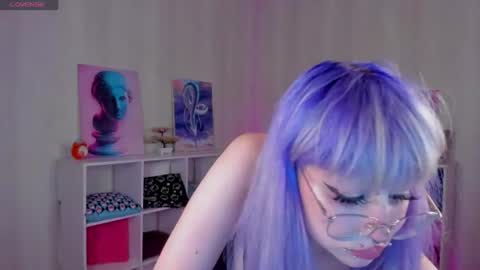 Avery online show from August 15, 1:59 pm