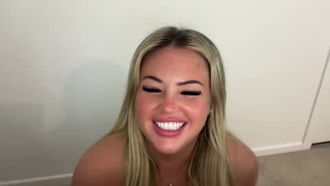 ur gf online show from July 15, 10:38 am