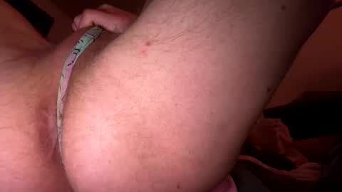 aveyboi online show from April 26, 8:32 am
