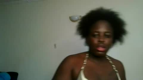 avian_babe1 online show from August 9, 8:15 am