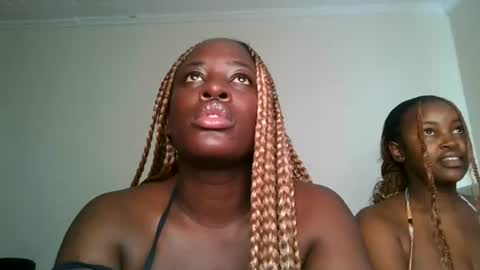 avian_babe1 online show from August 11, 7:43 am