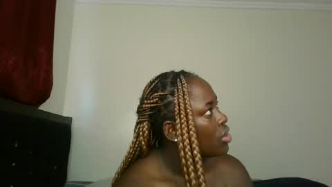 avian_babe1 online show from August 15, 10:41 am