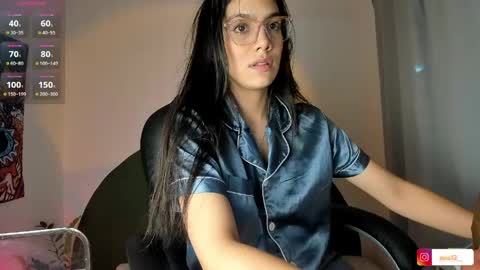 avis12_ online show from April 26, 5:25 am