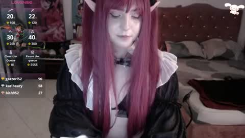 avril2809 online show from July 7, 12:36 am