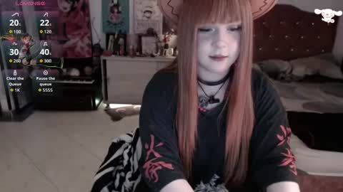 avril2809 online show from August 12, 5:21 am