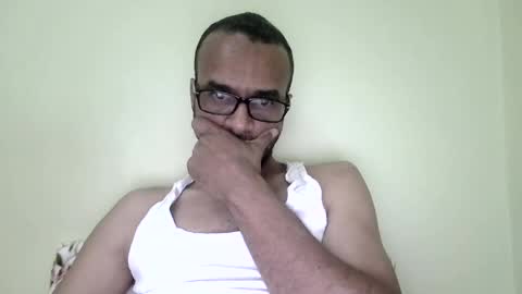 dani danilo online show from August 15, 9:52 pm