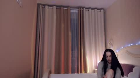 Avrora online show from July 25, 8:24 pm