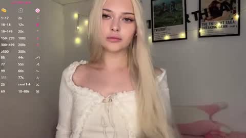Isabella online show from July 28, 6:41 am