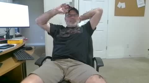 awesnead online show from July 31, 10:48 pm