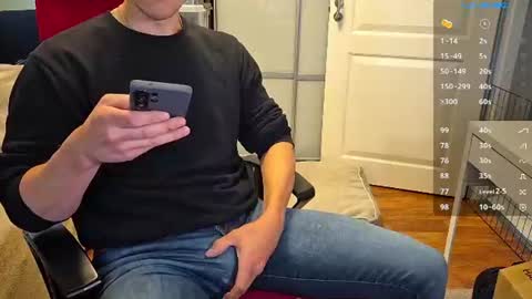 A online show from August 10, 3:02 pm