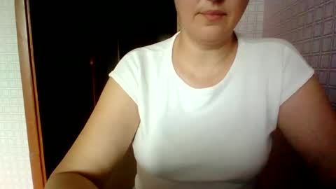 awesomeladyy online show from July 4, 8:49 am