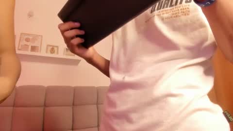 axcel_anny online show from August 11, 12:12 am