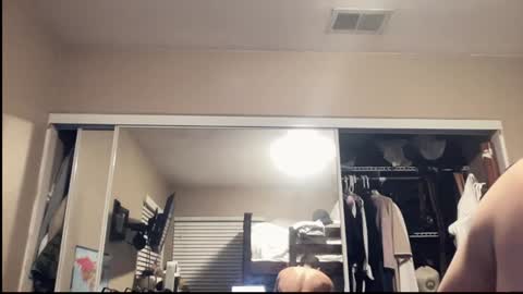 axel101101 online show from August 1, 9:26 am