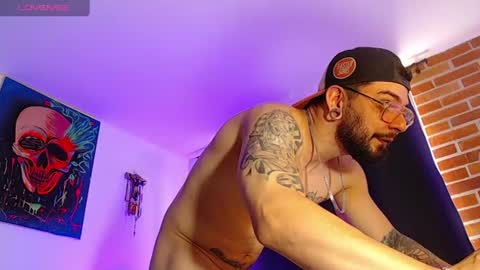 Independiente Model online show from July 23, 4:42 pm