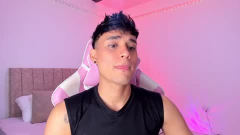AXEL online show from August 13, 2:14 am