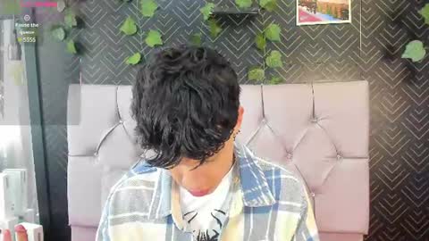 Axel Evanss online show from August 5, 1:09 pm