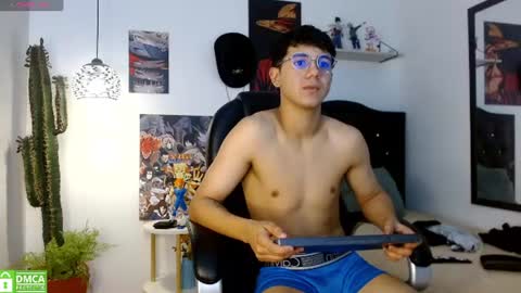 axel_rose20 online show from August 13, 4:37 am
