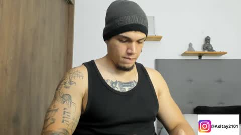 Axl     INDEPENDENT MODEL online show from July 22, 2:47 am