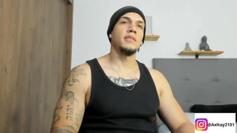 Axl     INDEPENDENT MODEL online show from July 22, 3:53 am