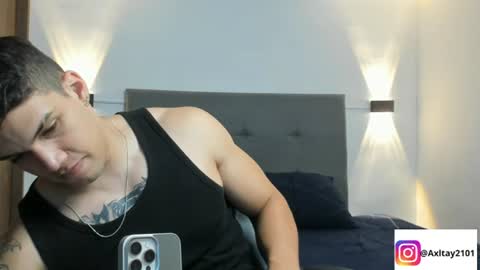 Axl     INDEPENDENT MODEL online show from August 10, 11:28 pm