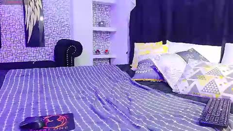 axell_stone online show from August 2, 4:19 am