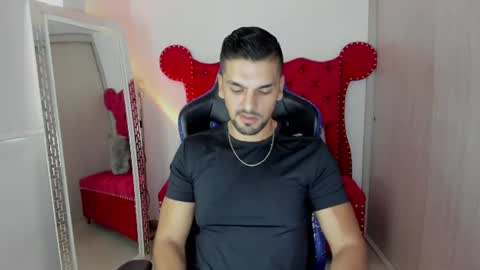 Axel online show from July 14, 10:32 pm