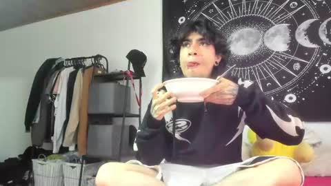 Axel Kush online show from July 17, 2:28 pm