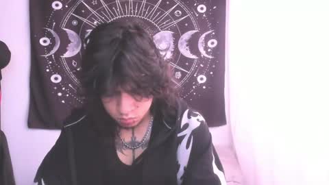 Axel Kush online show from July 22, 1:02 pm